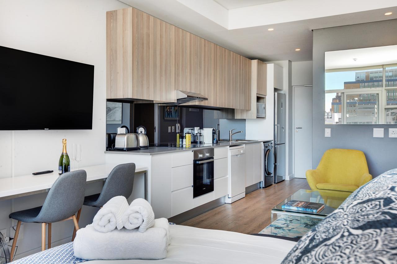 Backup-Powered Trendy Ny City Apartment At Table Mountain Kapstaden Eksteriør billede
